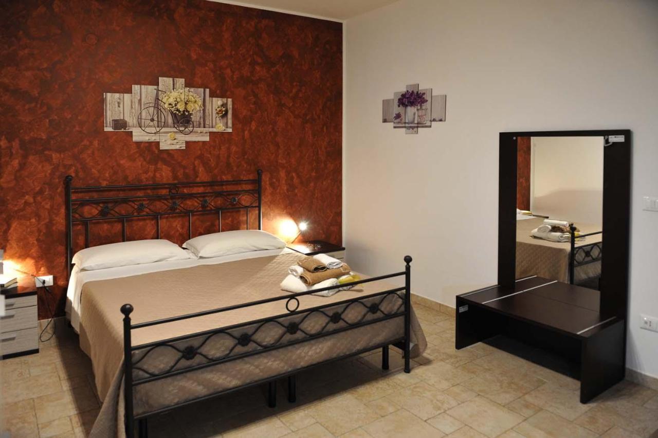 Agriturismo Caranna Torre Lapillo Luaran gambar